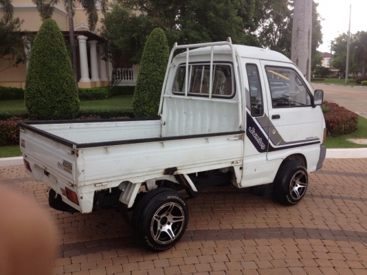 กระบะญี่ปุ่น 4x4 หัวแตงโม นั่งสบาย ลุยดี ขวัญใจชาวสวน