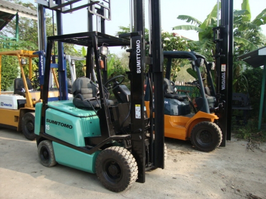 +++ ขาย รถโฟล์คลิฟท์  SUMITTOMO  FD15   (รถนอก สภาพดี สวยพร้อมใช้) เครื่องยนต์ดีเซล  เสา 3 เมตร  เกียร์ธรรมดา  งา 1,070  มม.  ยางตัน  +++ รายละเอียดคุยได้ครับ+++