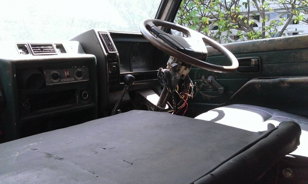 ขายรถตู้40000บาทตามสภาพ