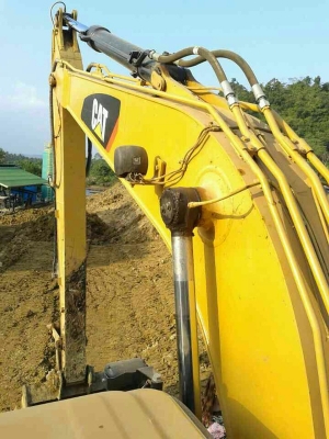 รถแบคโฮ CAT  312D  ( รถทำงาน 1,3xx ซม. )  สนใจติดต่อ 081 - 6079515