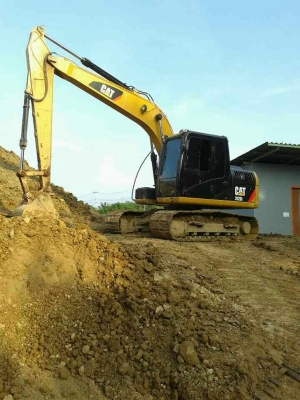 รถแบคโฮ CAT  312D  ( รถทำงาน 1,3xx ซม. )  สนใจติดต่อ 081 - 6079515