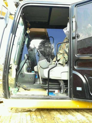 รถแบคโฮ CAT  312D  ( รถทำงาน 1,3xx ซม. )  สนใจติดต่อ 081 - 6079515