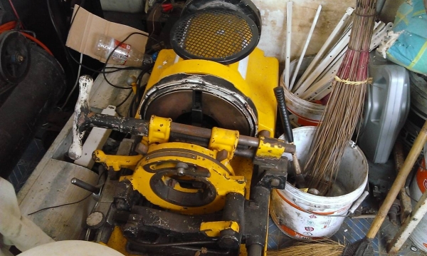 ขายเครื่องทำเกลียวเหล็กของจีน