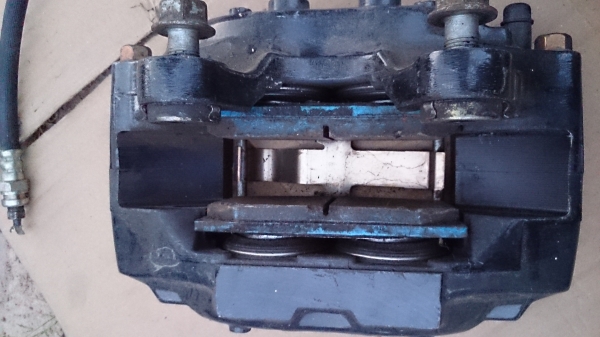 เบรคหน้า nissan skyline (ขายแล้วครับ)