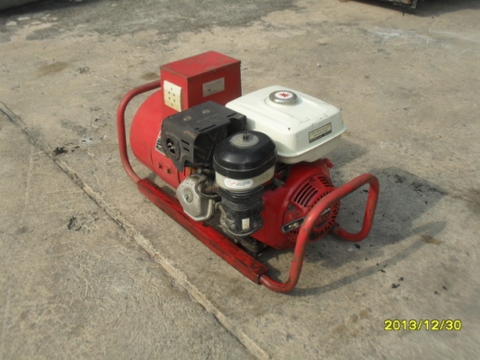เครื่องปั่นไฟ HONDA  แท้ 3 KW 8 HP ทนทาน สภาพดีมาก เงียบ สตารท์ง่าย สามารถแปลงติดแก๊ส ได้ ประหยัด เครื่องอึดมาก