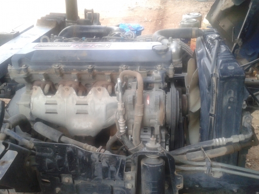 รถหกล้อดั้ม Isuzu