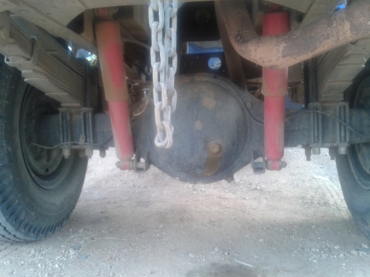 รถหกล้อดั้ม Isuzu