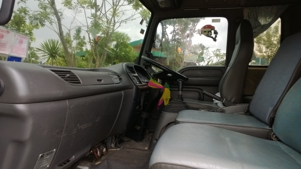 ISUZU FTR33F 6ล้อดั้ม200แรง ยูโร2 แม็คโหลดหัวเดิมบาง  ยาง1000 ปี*49 ห้างแท้ กะบะดั้มใหม่...