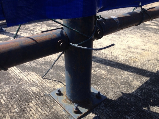 ขายรั้ว ผ้าเต๊น ยาว ฝั่งละ 150 เมตร สภาพสวย พร้อมใช้งาน