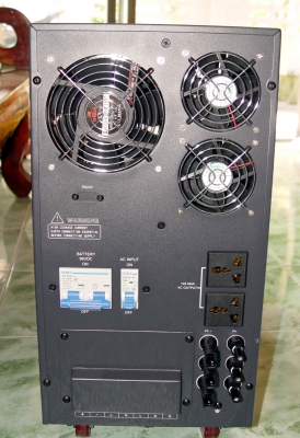 42 แผง x 280 วัตต์ + อินเวอร์เตอร์ UPS + กริดไทน์ 2x6 กิโลวัตต์ +แบตเตอร์รี่ 8x190 Ah