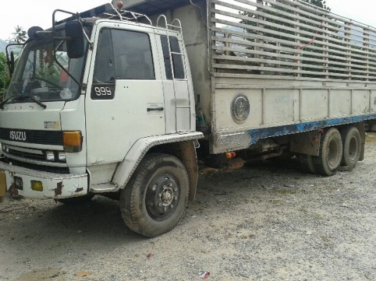 ISUZU FVM ยอดจัดไฟแนนซ์ได้ 300,000 บาท ราคาล่าสุด 560,000 บาทค่ะ