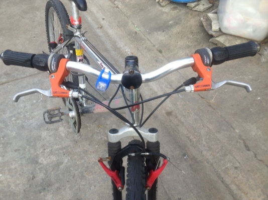 จักรยานเสือภูเขา ARAYA 26นิ้วเฟมอะลูมิเนียมทั้งคันมาจากญี่ปุ่น