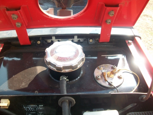 รถไถเล็กยันม่าร์พร้อมโรตารี่้ รถไถเล็กยันม่าร์พร้อมโรตารี่้