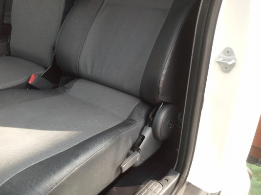 ขายเบาะหน้าซ้ายหกล้อ