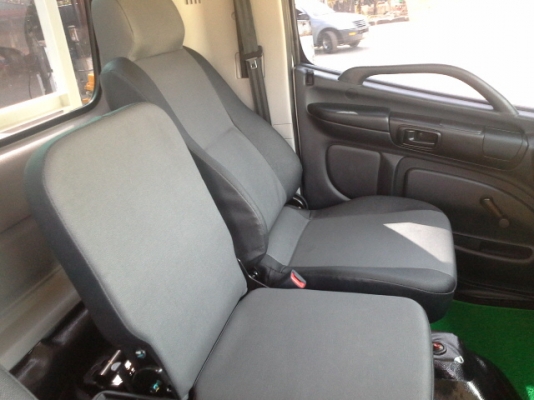 ขายเบาะหน้าซ้ายหกล้อ