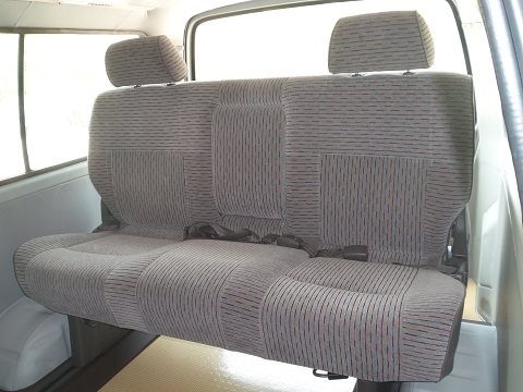 ขาย รถตู้ hiace พร้อมใช้งาน