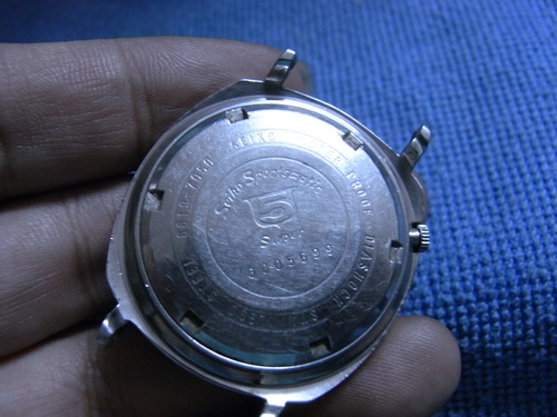 6ม.ค.((น้าเล็ก)) นำเสนอนาฬิกาข้อมือ หลายเรือน 6ม.ค.((น้าเล็ก)) นำเสนอนาฬิกาข้อมือ หลายเรือน