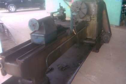 เครื่องกลึง 10 ฟุตตัวใหญ่ระบบต่างๆใช้งานปกติครับ  ขนาด 10  ฟุตครับ พร้อมมีหัวฉีด  เป็นเครื่องที่ซื้อมามือหนึ่งป้ายแดงครับสนใจสอบถามได้ครับ