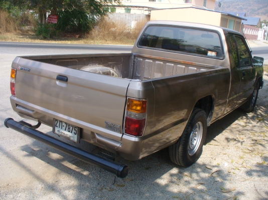 ขายรถบ้านๆ มิซูมิชิ L200 ราคาถูกๆ พร้อมใช้งาน ทะเบียนพร้อม ไม่มีผุเดิมๆบางๆ