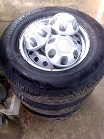 ยางบิดโตน215 70 R15ไม่เกินปี11