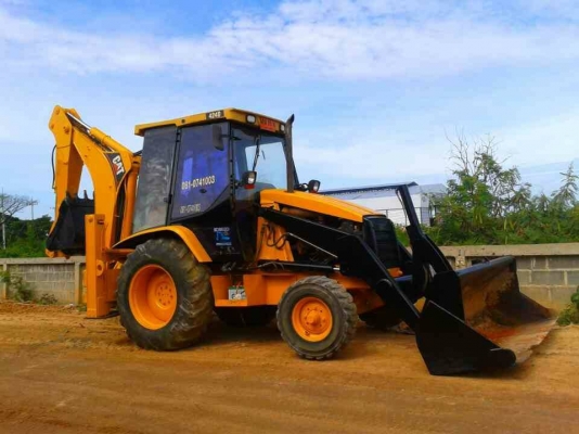 ขายด่วน!!รถตักหน้าขุดหลังCAT424D เจ้าของขายเอง จ.นครราชสีมา