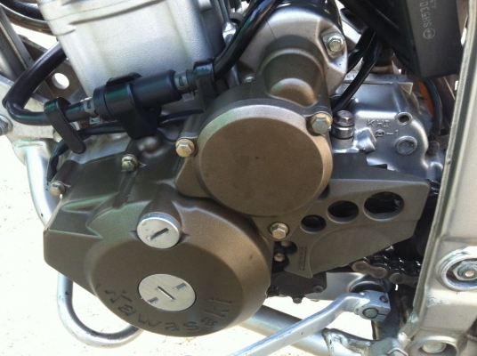 ขาย kawasaki dtracker 250 ปี 2006 ตัวนอก 72500