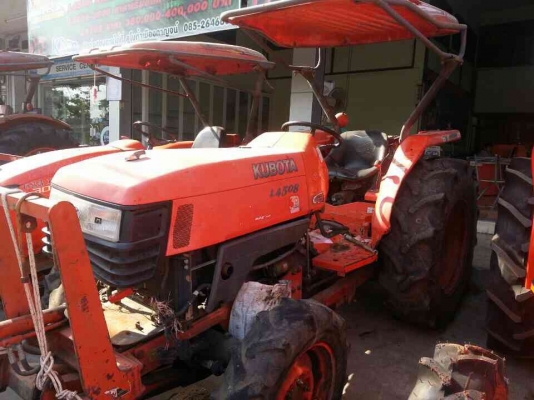 ขายคูโบต้าL4508มีดันหน้า ราคาถูกๆ185000 . สนใจติดต่อ088-4267077