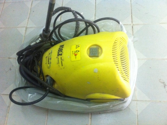 เครื่องฉีดน้ำแรงดันสูง สภาพใหม่ ใช้งานน้อย ราคาถูกๆ เครื่องฉีดน้ำแรงดันสูง สภาพใหม่ ใช้งานน้อย ราคาถูกๆ