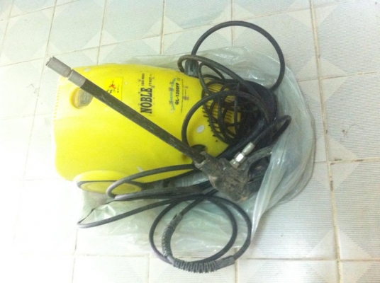 เครื่องฉีดน้ำแรงดันสูง สภาพใหม่ ใช้งานน้อย ราคาถูกๆ