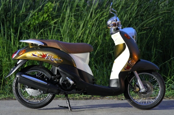 @@@ (  สตาร์ทมือ.. หัวฉีด...ช้า...อด ) ขาย ฮอนด้า WAVE 125 i โฉมใหม่ ล่าสุดรถ  6 เดือน  ปี 2013 ราคา 36,000 บาท @@@