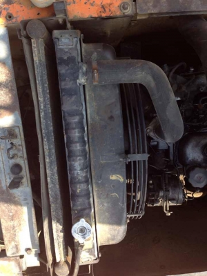 **880,000 บ.ต่อรอง**ขาย แบคโฮ HITACHI EX 200-3 เครื่องเดิมปั๊มเดิม ไฟฟ้าหน้าจอครบ แอร์เย็น บูมอาร์มไม่ปะไม่ดาม ช่วงล่างเต็มดี แน่น ทำงานไม่โหลด พร้อมใช้งาน สีสันดี สวย เอกสารเล่มทะเบียนครบ จัดแน็นท์ได้ ราคาต่อรองได้เด้อ พี่น้องครับ