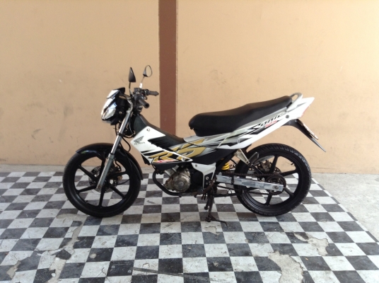 ขาย!!!โซนิค รุ่นท๊อปล้อแม็ก ปี45 รถเครื่องดีคับ มีเล่มทะเบียนครบ ภาษีไม่หมด