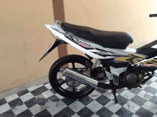 ขาย!!!โซนิค รุ่นท๊อปล้อแม็ก ปี45 รถเครื่องดีคับ มีเล่มทะเบียนครบ ภาษีไม่หมด