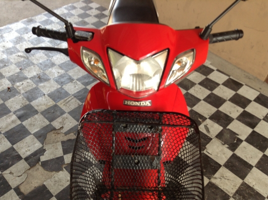 ขาย!!!เวฟ125R กุญแจใหญ่ ปี49 รถเครื่องดีคับ มีเล่มทะเบียนครบ ภาษีไม่หมด