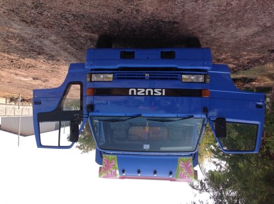 ขายรถบรรทุก6ล้อ ISUZU NPR 110 แรง สภาพสวยพร้อมใช้งาน เอกสารพร้อมโอน
