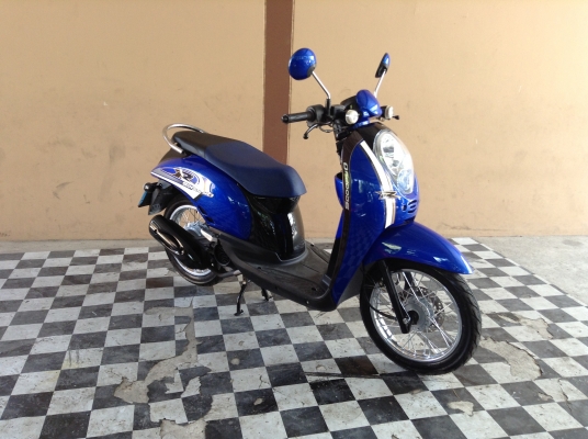 ขาย!!!สกู๊ปปี้ไอ ปี53 รถเครื่องดีคับ มีเล่มทะเบียนครบ ภาษีไม่หมด