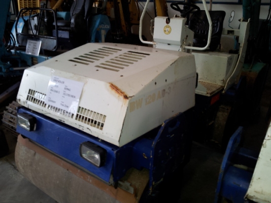 ขายด่วน!! รถบดสั่นสะเทือน Bomag BW120AD-3 #519834 (สต็อก 2 units) สภาพดี พร้อมใช้งานค่ะ ถ้าสนใจรบกวนโทร.080-656-5422 (หนิง)