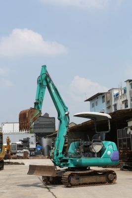 รถขุด Komatsu PC30-7 รถเก่านอก เพิ่งเหยียบถึงไทย สภาพเดิมๆ พร้อมใช้งาน