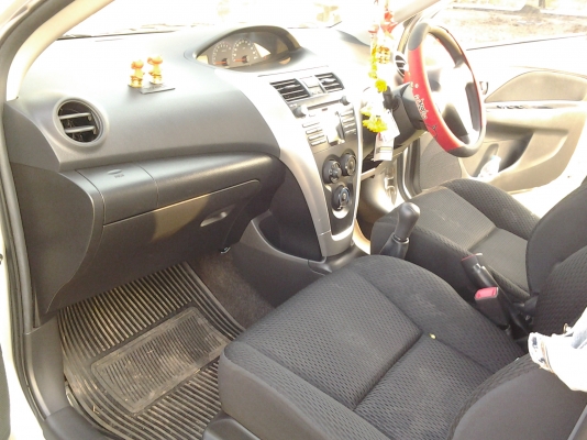 TOYOTA VIOS 1.5E ปี53 เกียร์ธรรมดา ไม่เคยดมแก้ส รถสาวโสดมือเดวป้ายแดง วิ่ง 9หมื่นก่าโล