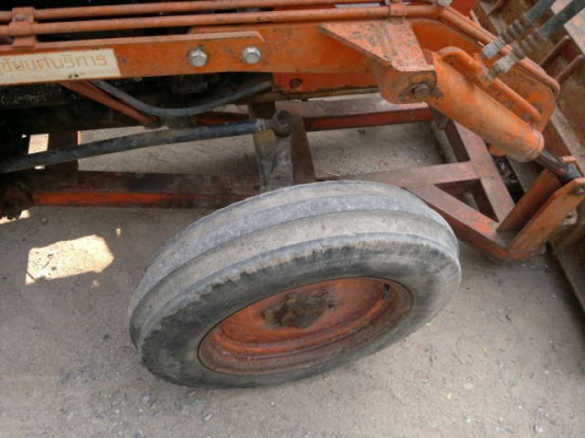 ขายรถไถพร้อมใช้ราคาถูก