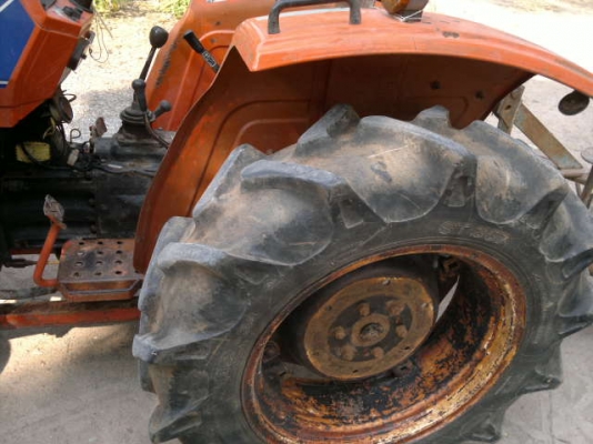 ขายรถไถพร้อมใช้ราคาถูก