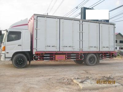 ขายหกล้อ Mega 212 ปลายปี 48 ตู้สิบบาน 7.2 m รถสวยสภาพดี โทร 088-4501277