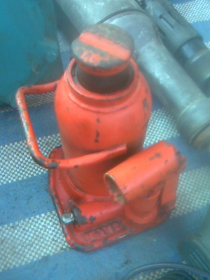 แม่แรงญี่ปุ่น 15 ตัน