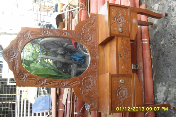 ขายโต๊ะเครื่องแป้ง