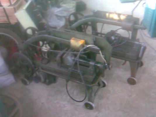 แท่นเลื่อยฮีโร่สภาพพร้อมใช้สภาพพร้อมใช้งานครับสภาพเดิมๆครับมอเตอร์มิสซู 1/3  แรงไฟบ้านครับ ราคานี้คุ้มมากครับใช้ยาวครับรุ่นนี้