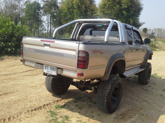 ขาย โตโยต้าD4D4&times;4เครื่อง3000