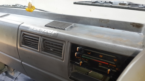 ขาย HINO FC 2WHKA 5.5เมตร 120แรง แอร์หนาว ล้อแม็ก ยางเลเดียน6เส้น