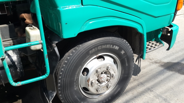 ขาย HINO FC 2WHKA 5.5เมตร 120แรง แอร์หนาว ล้อแม็ก ยางเลเดียน6เส้น