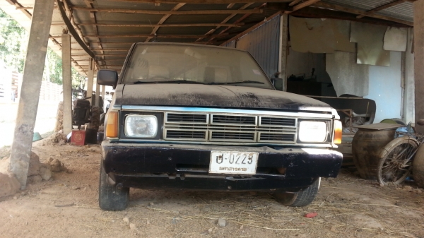 ขายกระบะ NiSSAN ตอนเดี่ยว