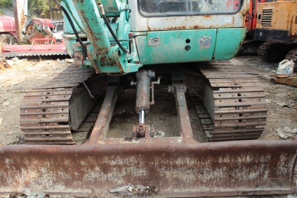 ขายแบคโฮ IHI 40JX สภาพเดิมพร้อมตู้เก๋ง เครื่อง IZUSU 4สูบ ราคา 490,000 บาท